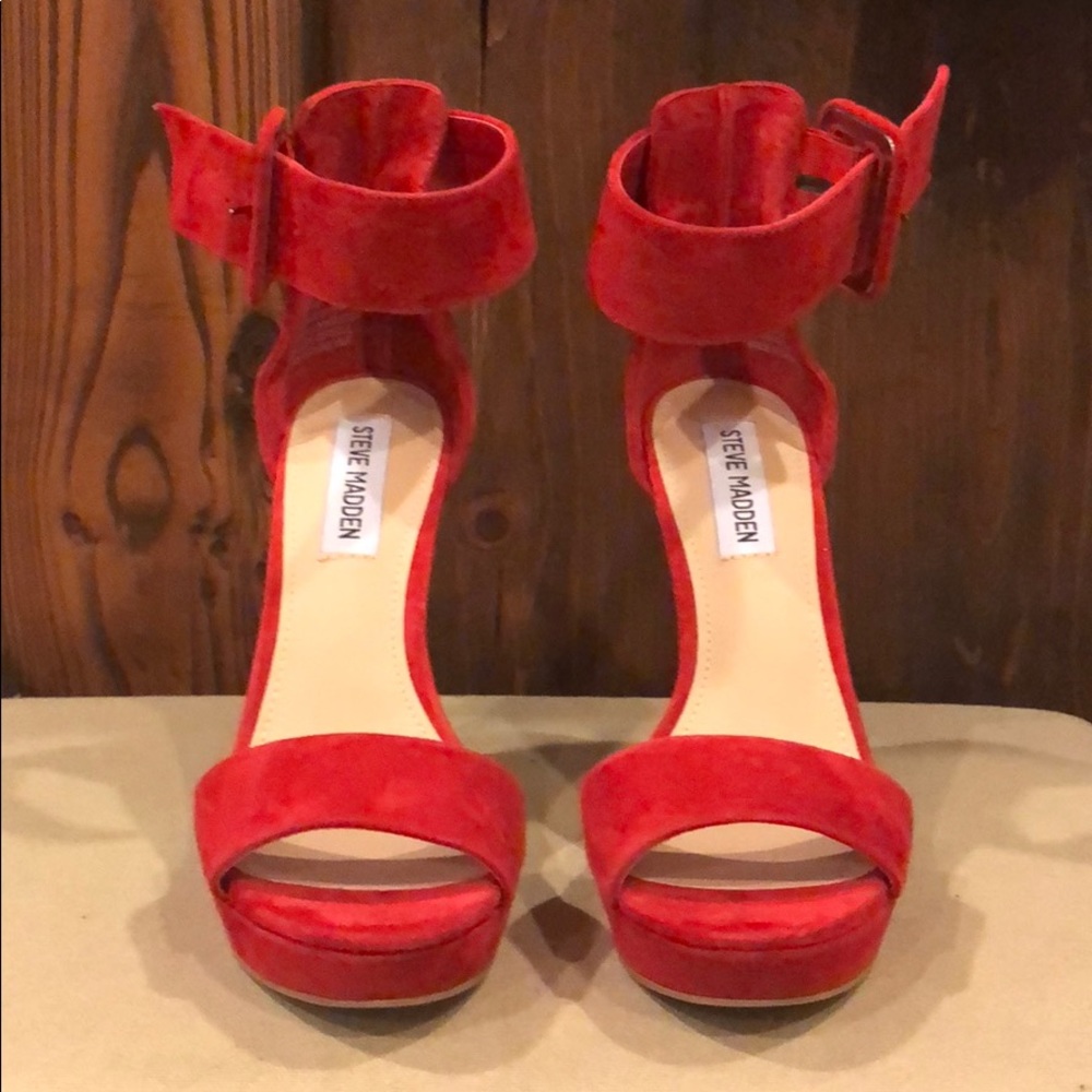 Steven Madden Ankle Straps Heels 👠